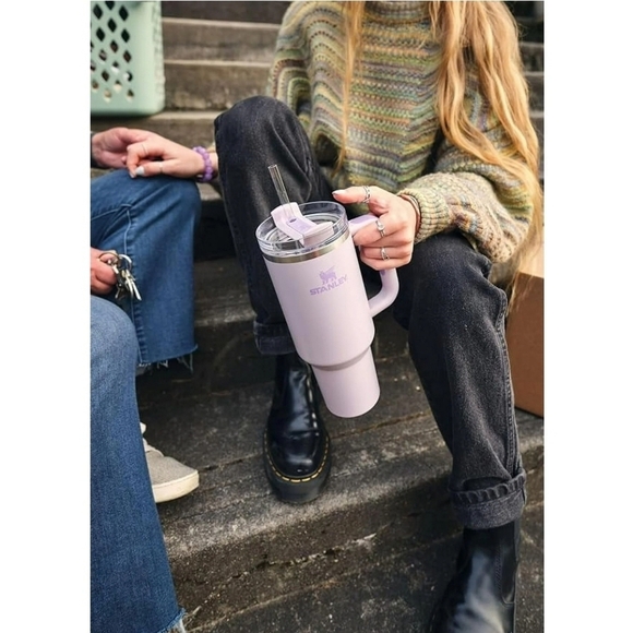 💜🔹️Stanley 🔹️40oz Stainless Steel Tumbler H2.0 Flowstate Quencher - Orchid - Picture 4 of 6